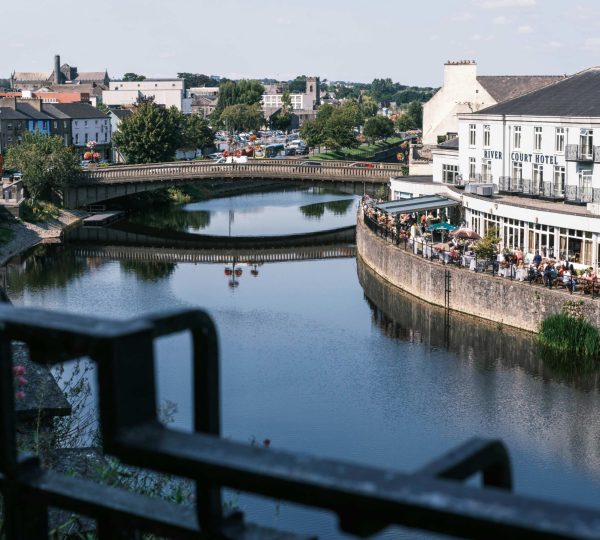 The River Nore stretching through Kilkenny - visit here on our Private Chauffeur Tour from Dublin.