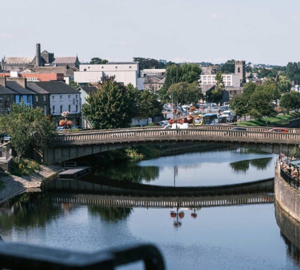 The River Nore stretching through Kilkenny - visit here on our Private Chauffeur Tour from Dublin.