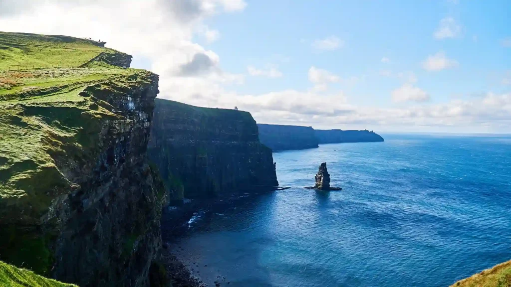 Cliffs of Moher, the Burren, Bunratty Castle Private Chauffeur Tour